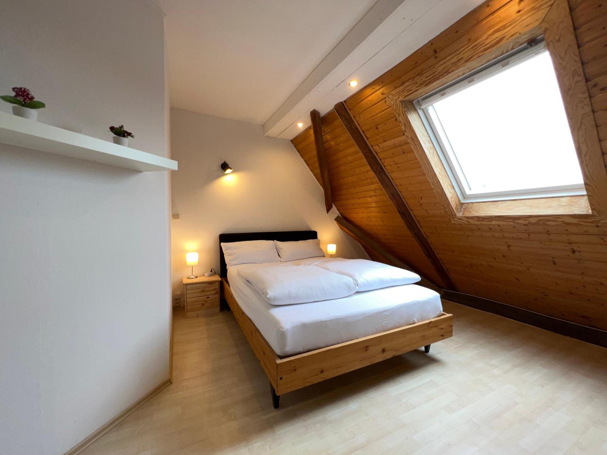Uebernachten In Grosser Maisonette-Wohnung By Rabe カールスルーエ エクステリア 写真